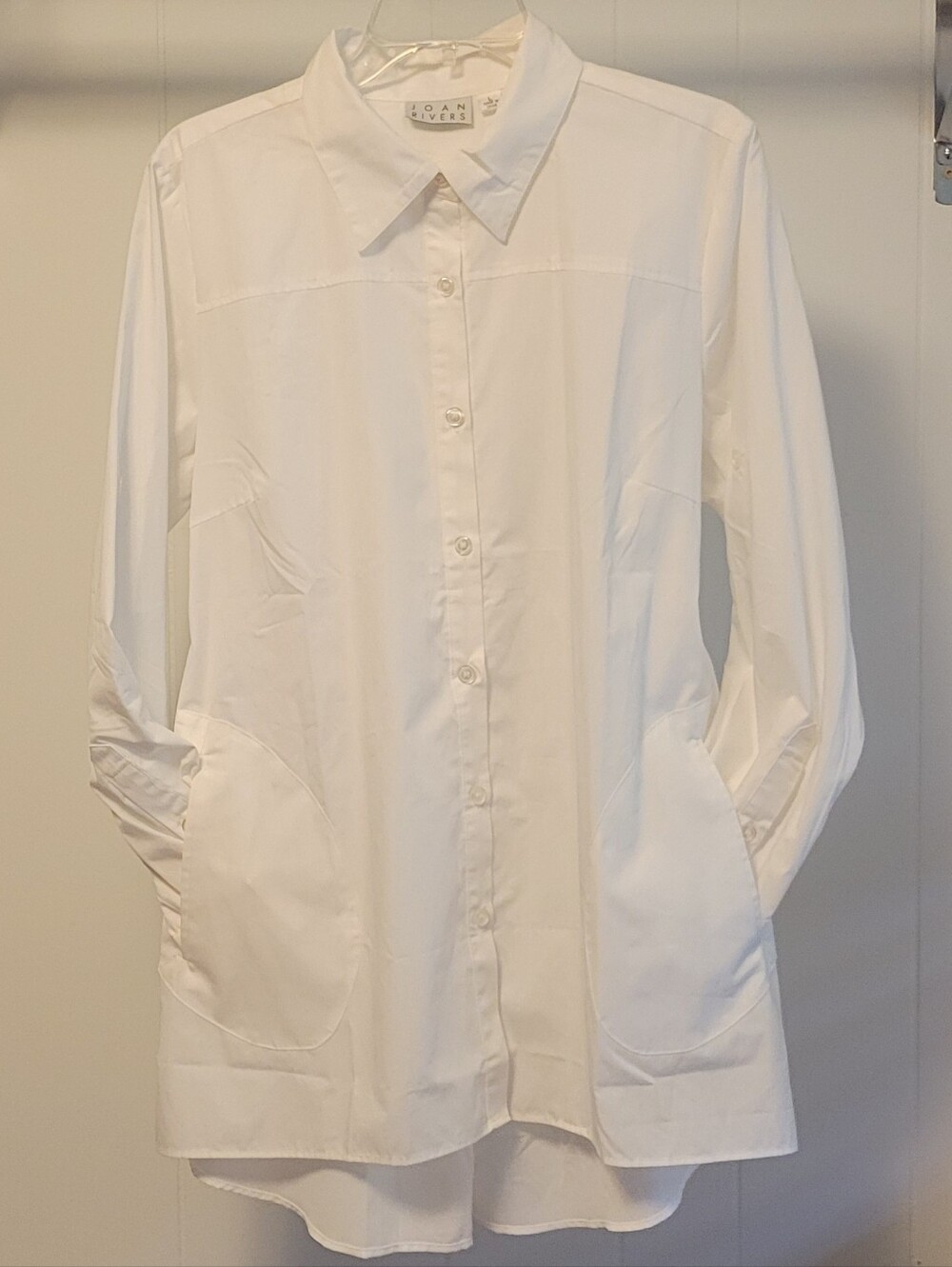 Joan Rivers Oversized Winter White Button Down Long Sleeve Cotton Blouse. L